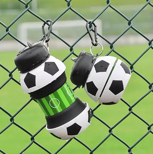 ⚽ 2026 Siliconen opvouwbare sportbeker in balvorm 💧 Draagbaar & Schokbestendig