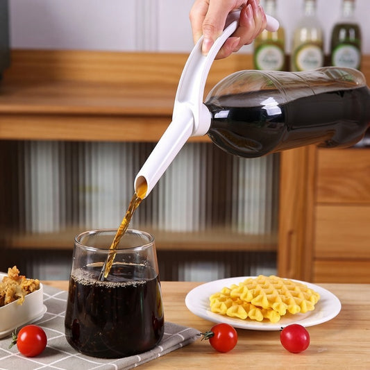 🥤 Funil Manual para Garrafas com Pega