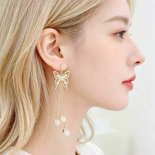 ✨ Sparkling Butterfly Cat-Eye Crystal Tassel Earrings