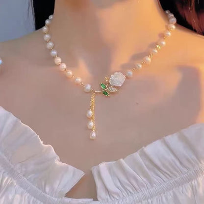 🌸🤍Pearl Camellia Flower Necklace