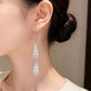✨ Brincos Elegantes em Forma de Gota – Elegância Francesa com Zircónias Brilhantes! 💎🤍